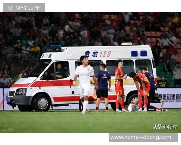 中甲激战引发重伤阿萨莫阿颈椎骨折黄威腓骨骨折悲剧发生