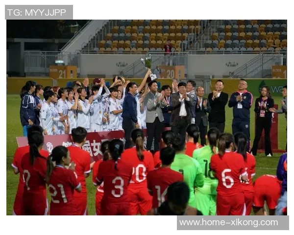 港媒报道女子省港杯女足遭遇不公待遇更衣室安排引发热议