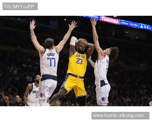 NBA赛事分析：绿军小胜独行侠火箭遭遇开拓者挑战马刺力克船队湖人击败步行者